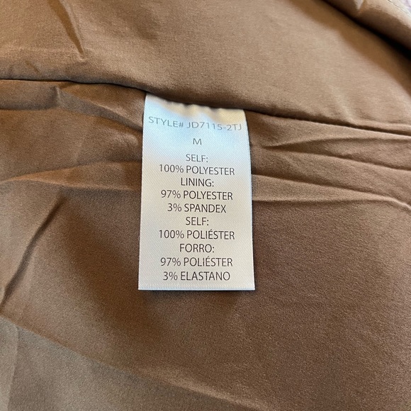 Storia Floral Ruffled Dress - Picture 9 of 9